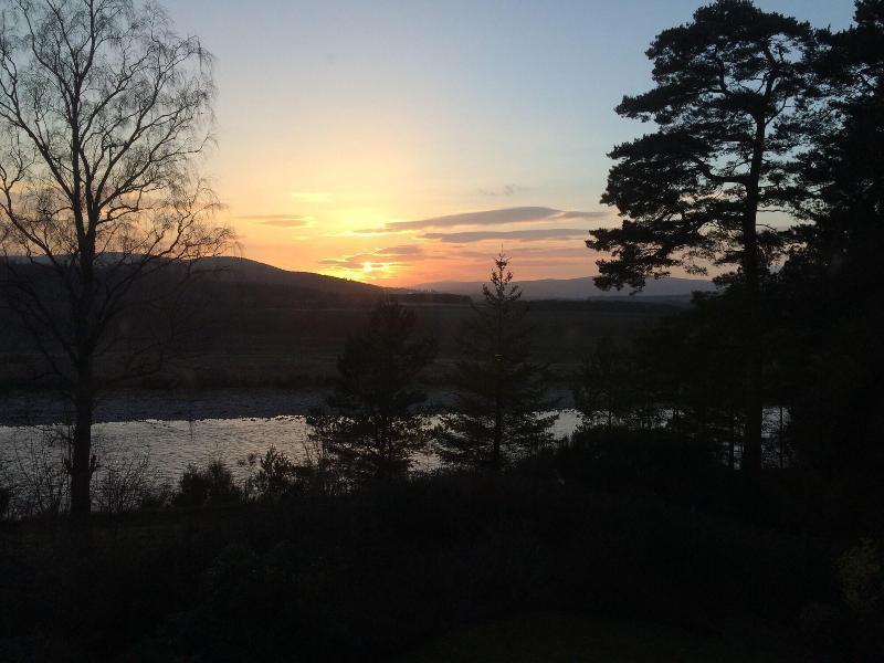 Bed and Breakfast Lys-Na-Greyne Aboyne Exterior foto